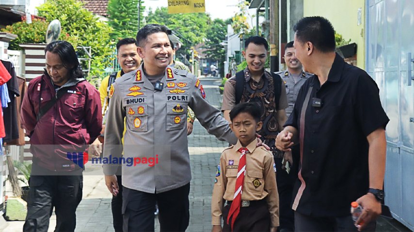 Kisah Persahabatan Seorang Bocah dengan Kapolresta Malang Kota
